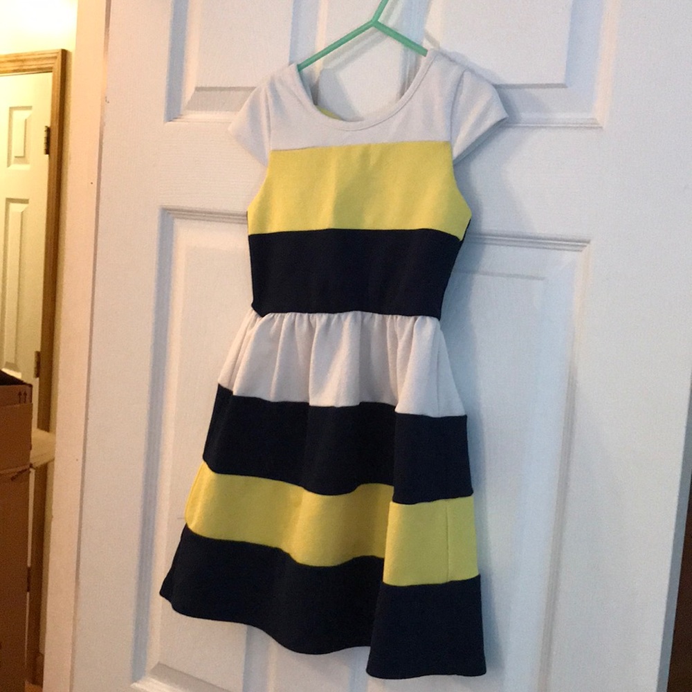 Blue white yellow dress picture ready